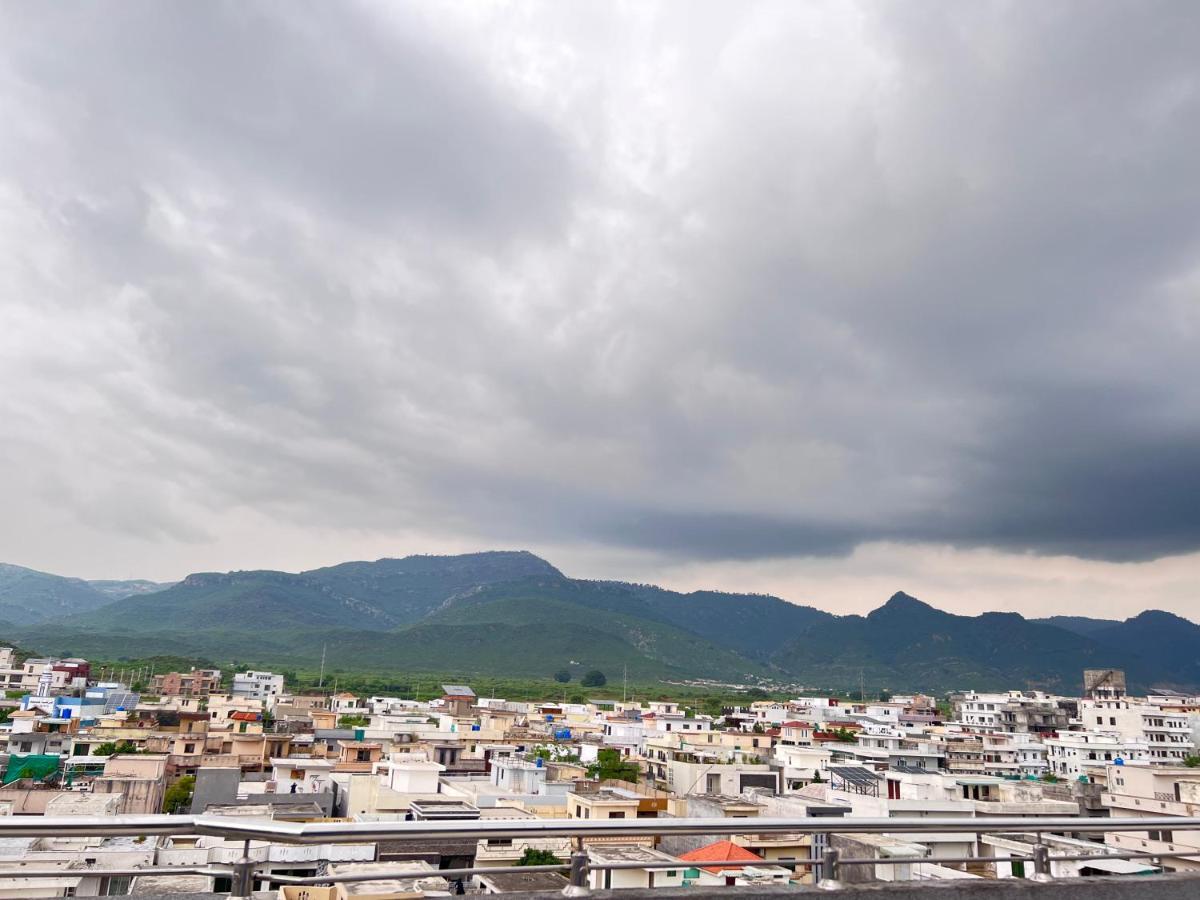 Luxury Executive 2Bedroom Apartment Convenient And Nice Location Islamabad Esterno foto